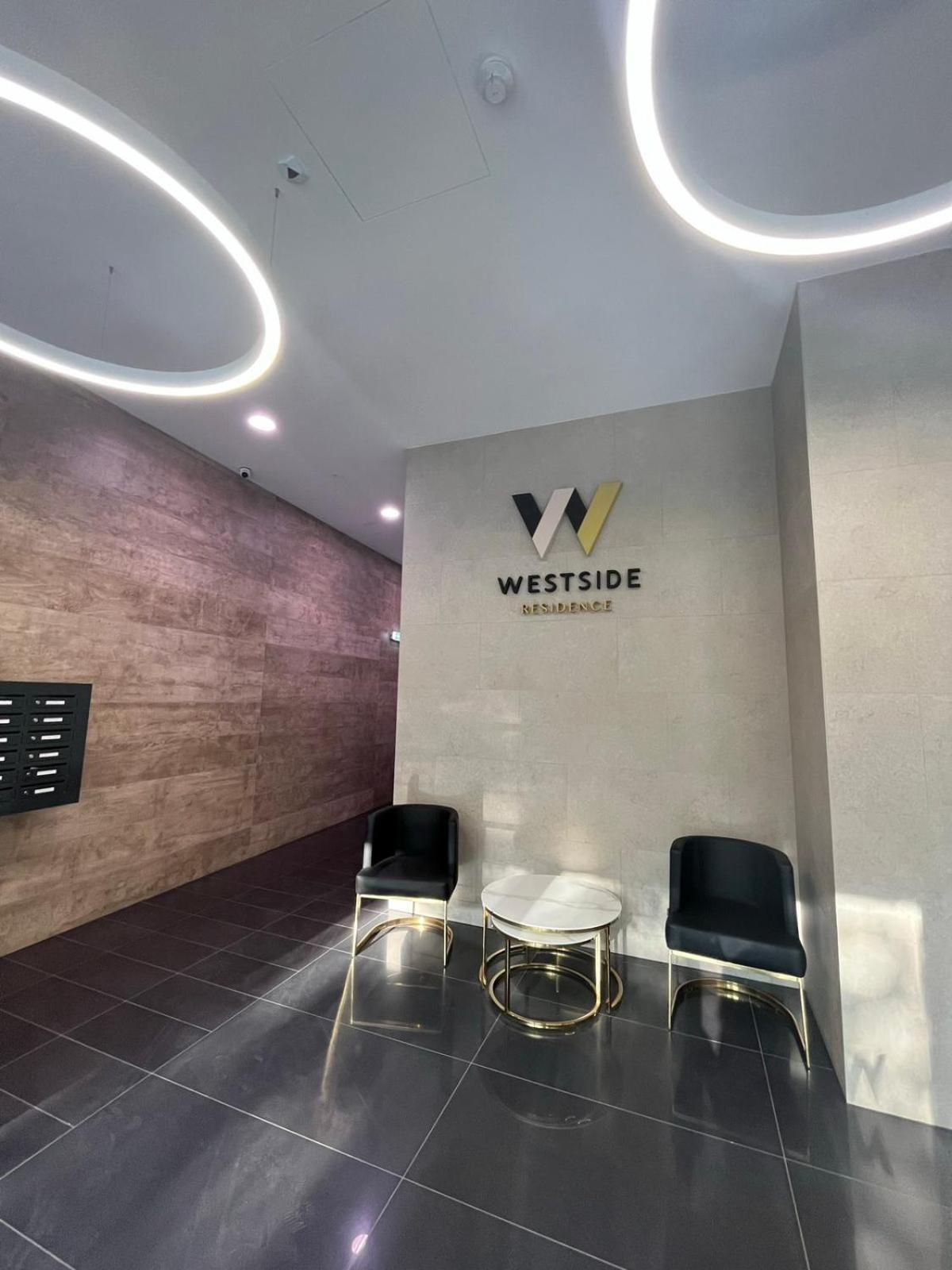 Westside Apartments By Urbanrent Boedapest Buitenkant foto
